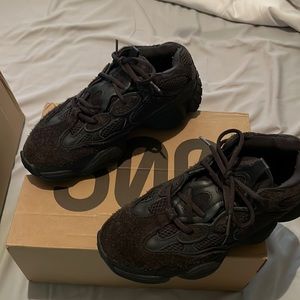 YEEZY 500  UTILITY BLACK